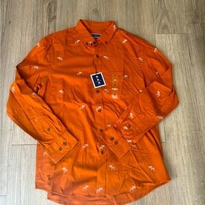 NWT Club Room Men’s Button Down Shirt